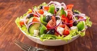 Akdeniz Salata